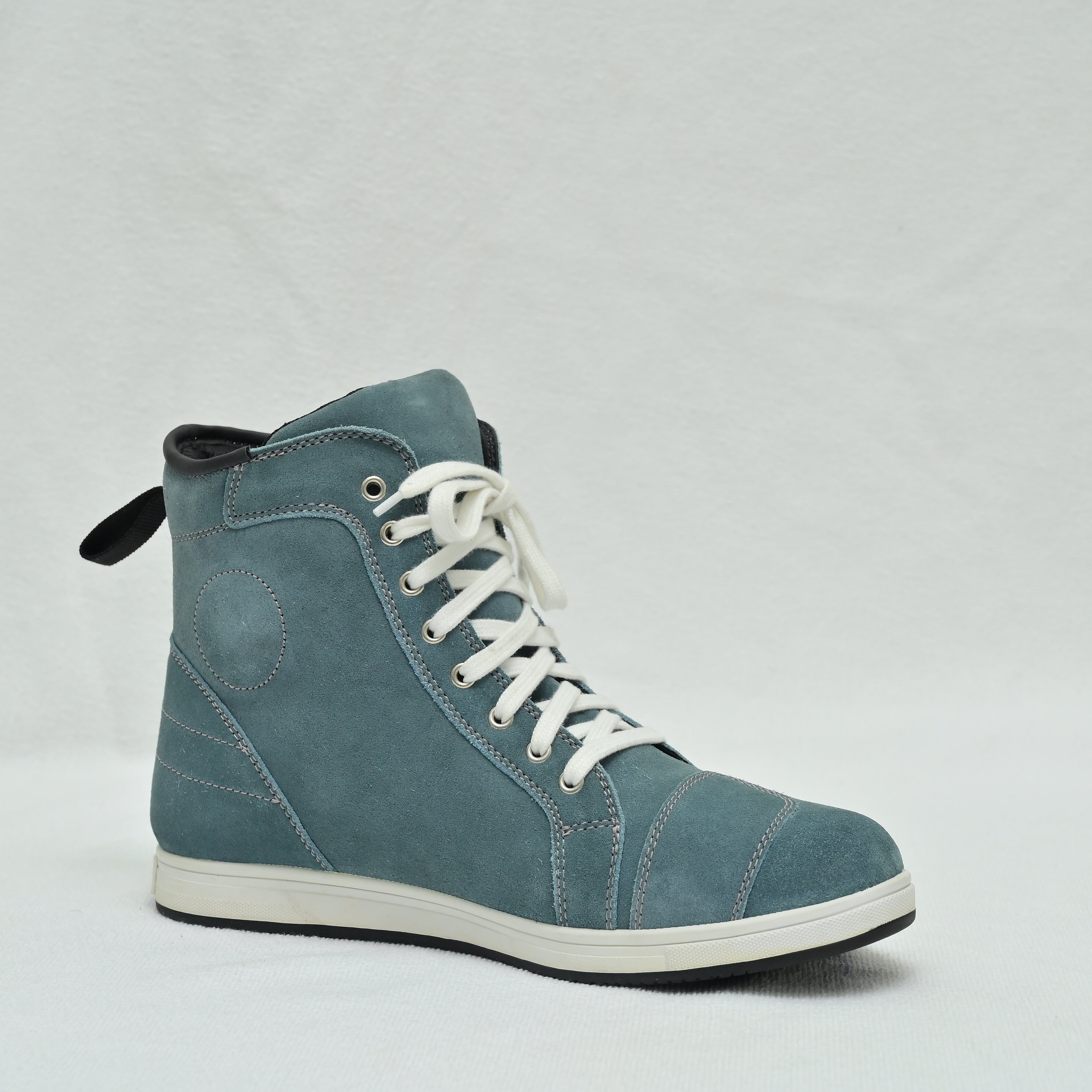 Sneaker 1.0
